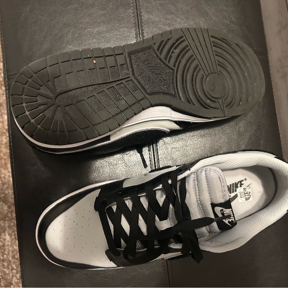 Nike Black and White Sneakers
